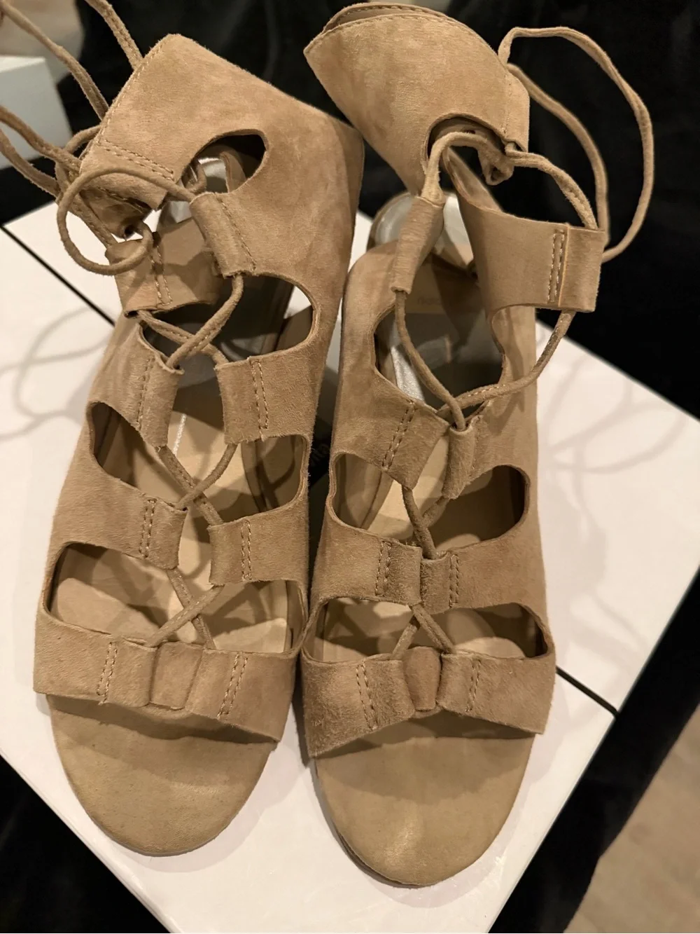 Dolce Vita Louise Women’s Almond Suede 7.5 Lace-Up Wedge Sandals